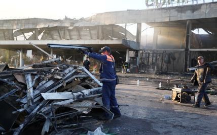 Россияне после уничтожения ТЦ в Кременчуге цинично врут о трагедии: во что не нужно верить