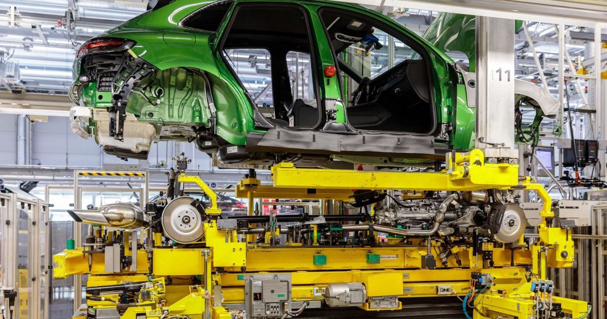 Porsche Macan / © carscoops.com