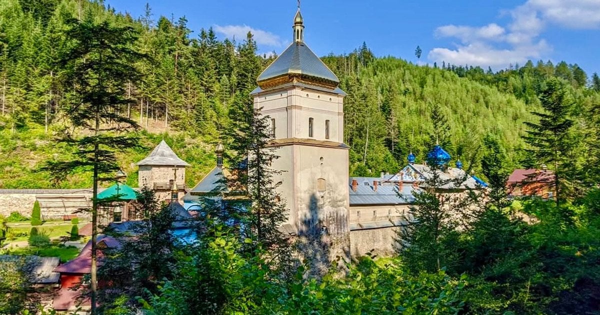 Манявський скит instagram.comsasha88ua