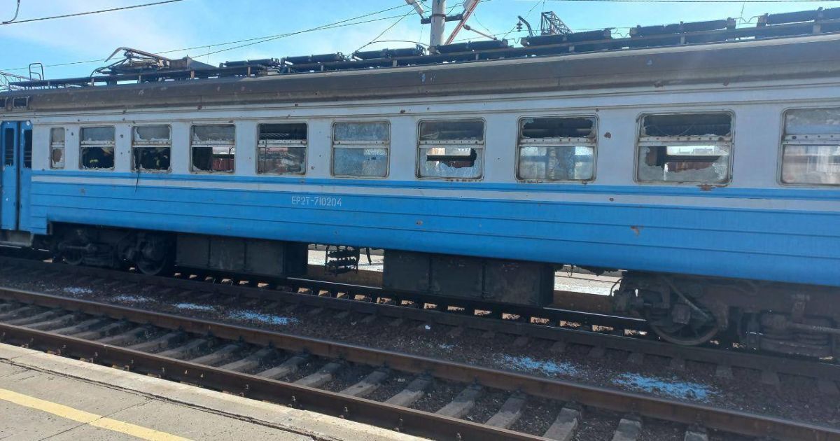 Ракетный удар по вокзалу Краматорска: в городе начинается экстренная эвакуация населения автотранспортом