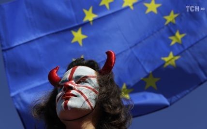 Евросоюз позволит отсрочить Brexit, если Джонсон направит запрос — The Guardian