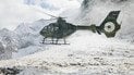 Немецкий военный вертолет Eurocopter EC-135 в Альпах