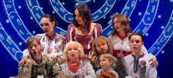 Ада Роговцева з родиною / © скриншот з відео