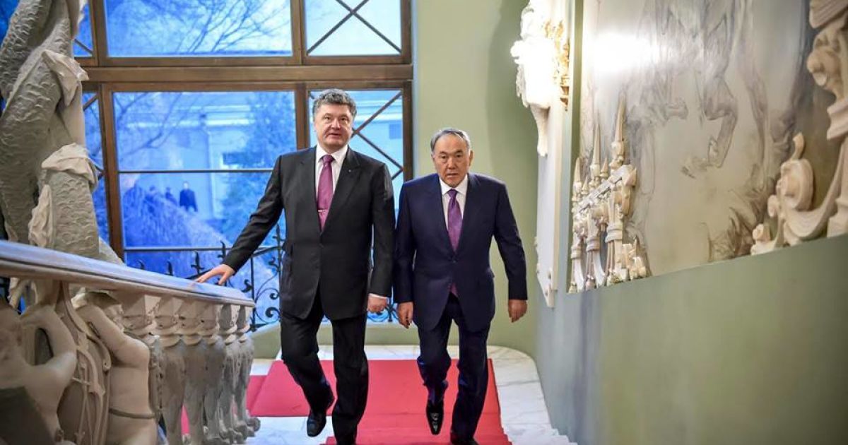 Порошенко и Назарбаев договорились усилить политическое и экономическое сотрудничество