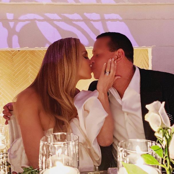  / © instagram.com/jlo