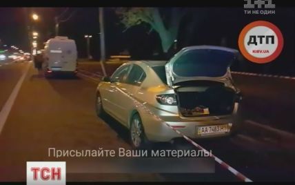 В Киеве перекрывали движение на центральном проспекте из-за заминированного авто