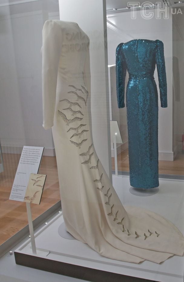 Сукня принцеси Діани на виставці у Лондоні / © Getty Images