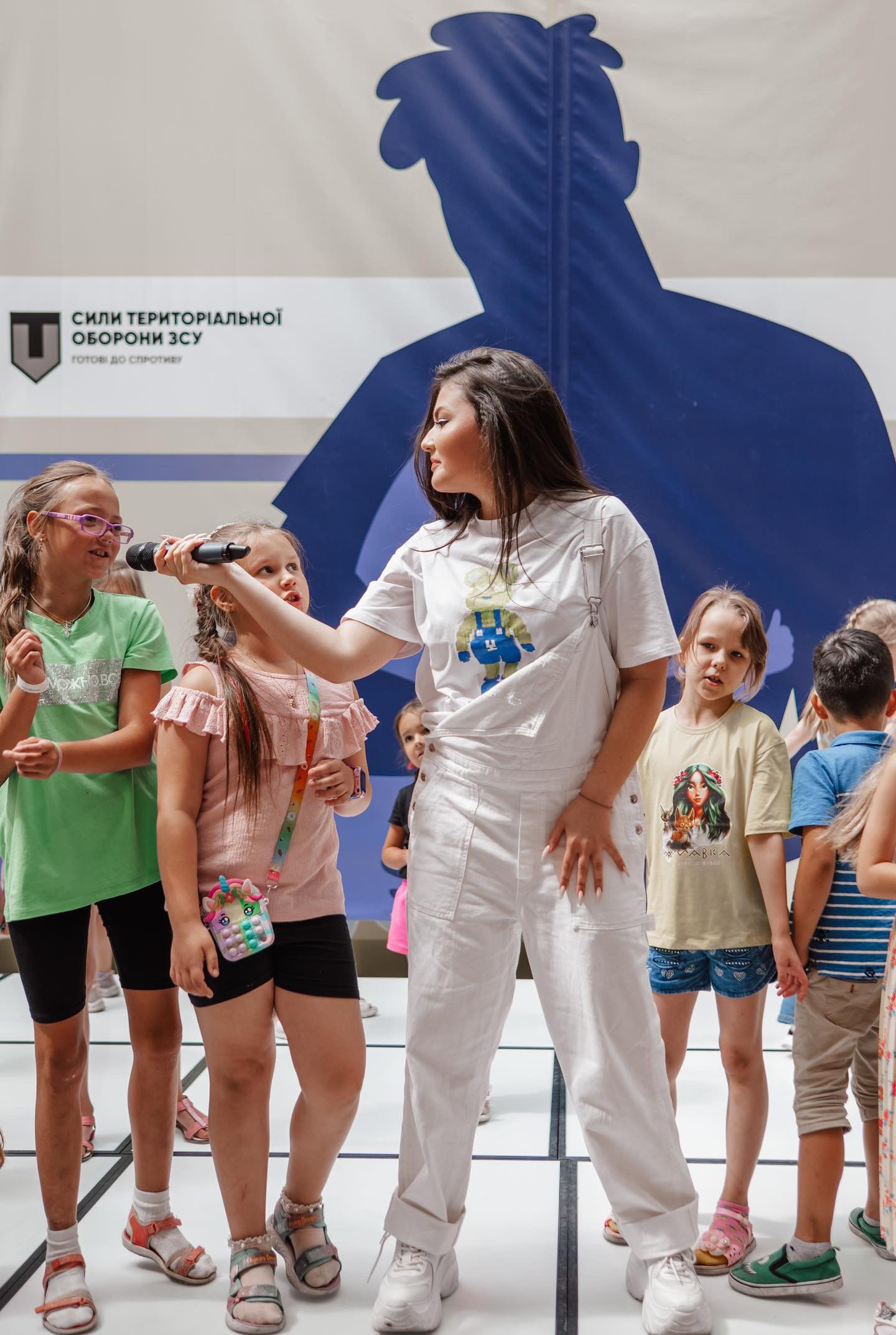 Маша Данилова на благотворительной акции / © 