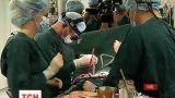 Киевские кардиохирурги вживили механическое сердце 30-летней женщине