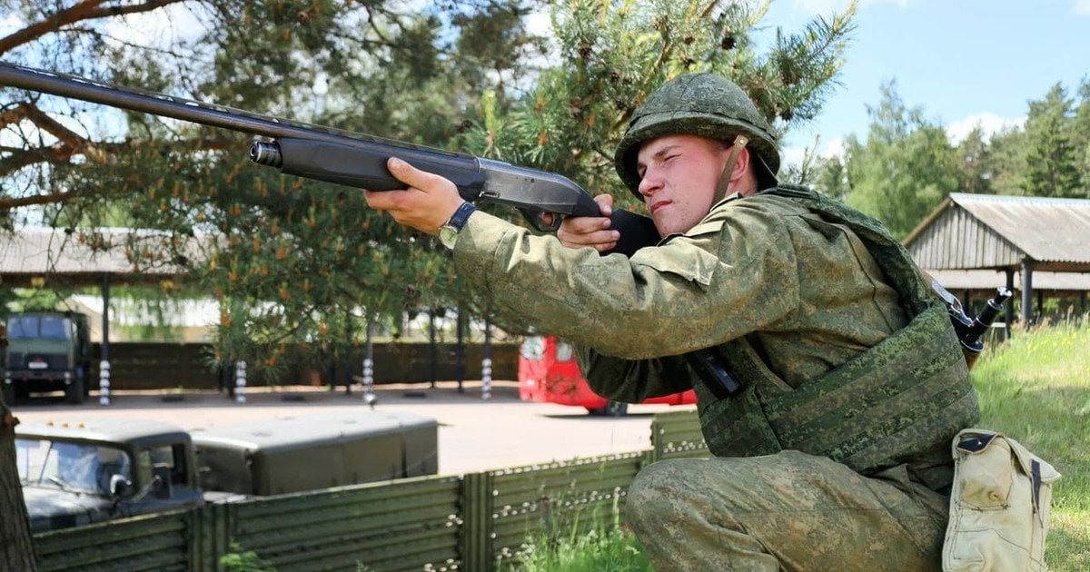 Білоруський військовий