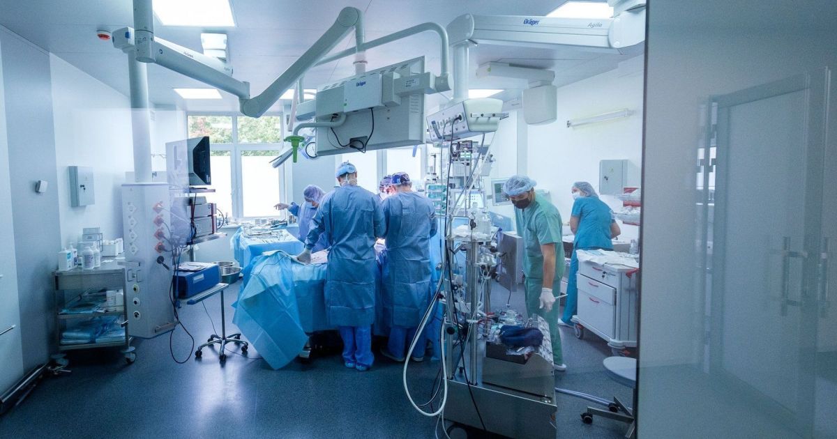 Білорусь закрила кордон: півтисячі українців можуть не дочекатися трансплантації нирки