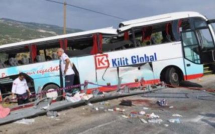 В Турции в ДТП попал автобус с украинцами и россиянами, есть погибшие