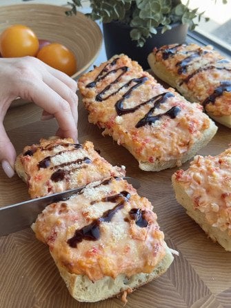 Гарячий багет із крабовою начинкою tiktok.com/@trokhlib_liliya