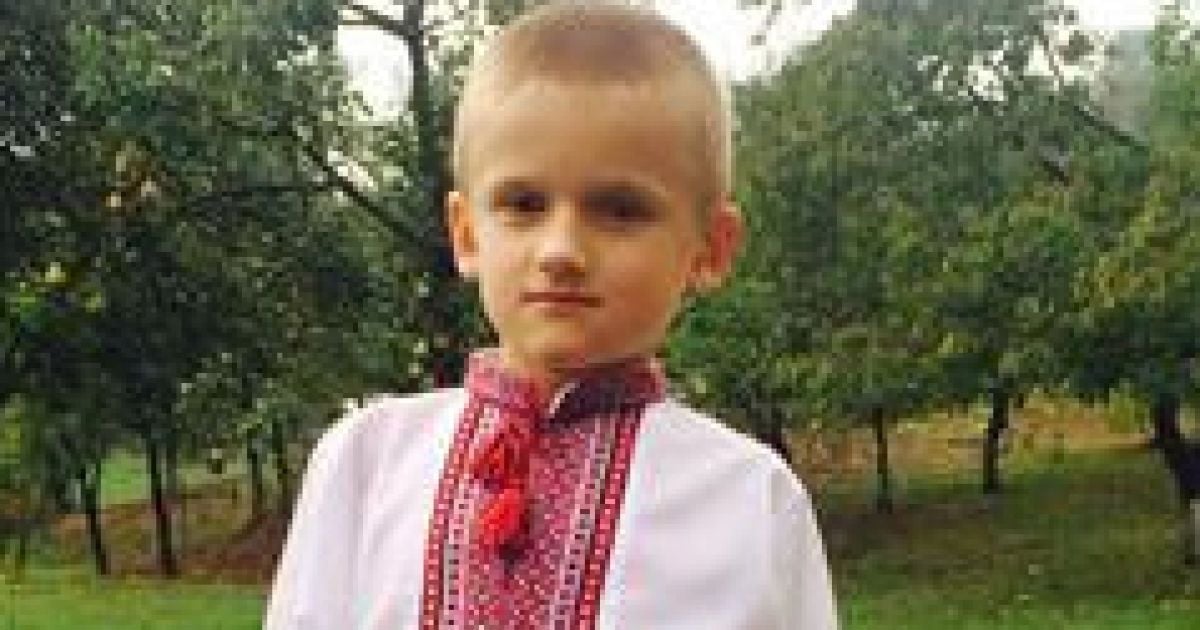 Вашої допомоги потребує 7-річний Петрик