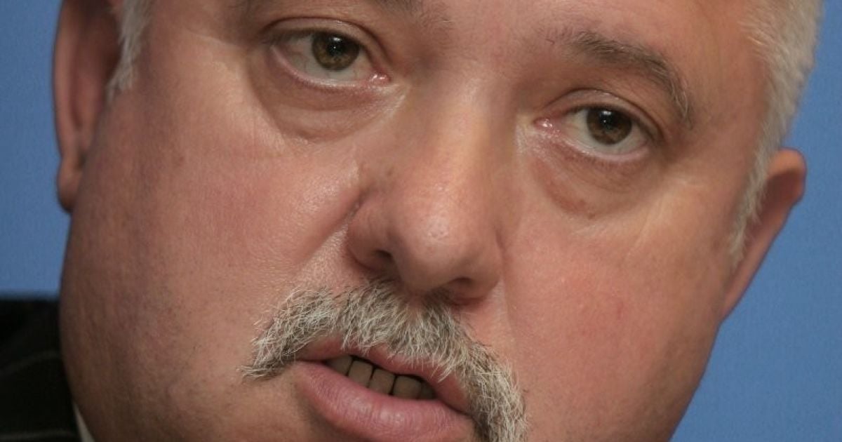 У Верховній Раді група депутатів опинилась за крок від розпуску