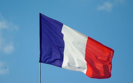 Другий тур президентських виборів у Франції: коли чекати на результати перших екзитполів
