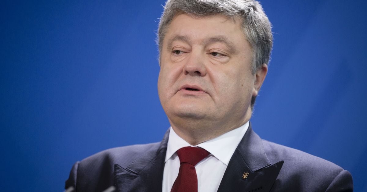Угроза катастрофы: Порошенко поручил срочно созвать контактную группу из-за обстрелов Авдеевки
