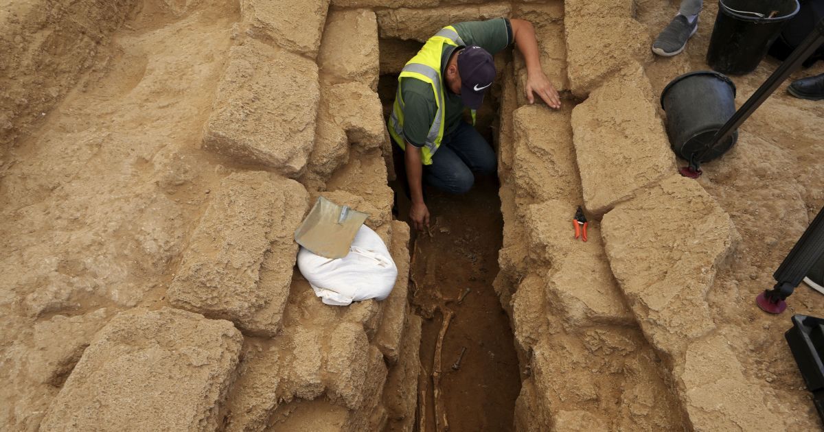 На месте раскопок