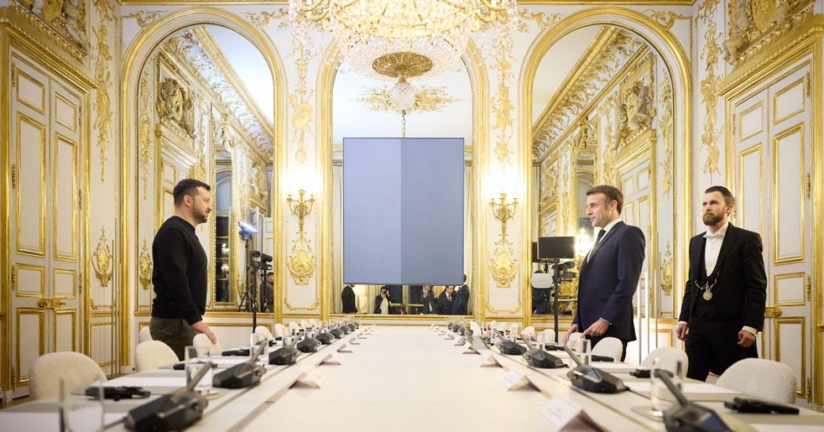 Франция будет в дальнейшем поддерживать Украину