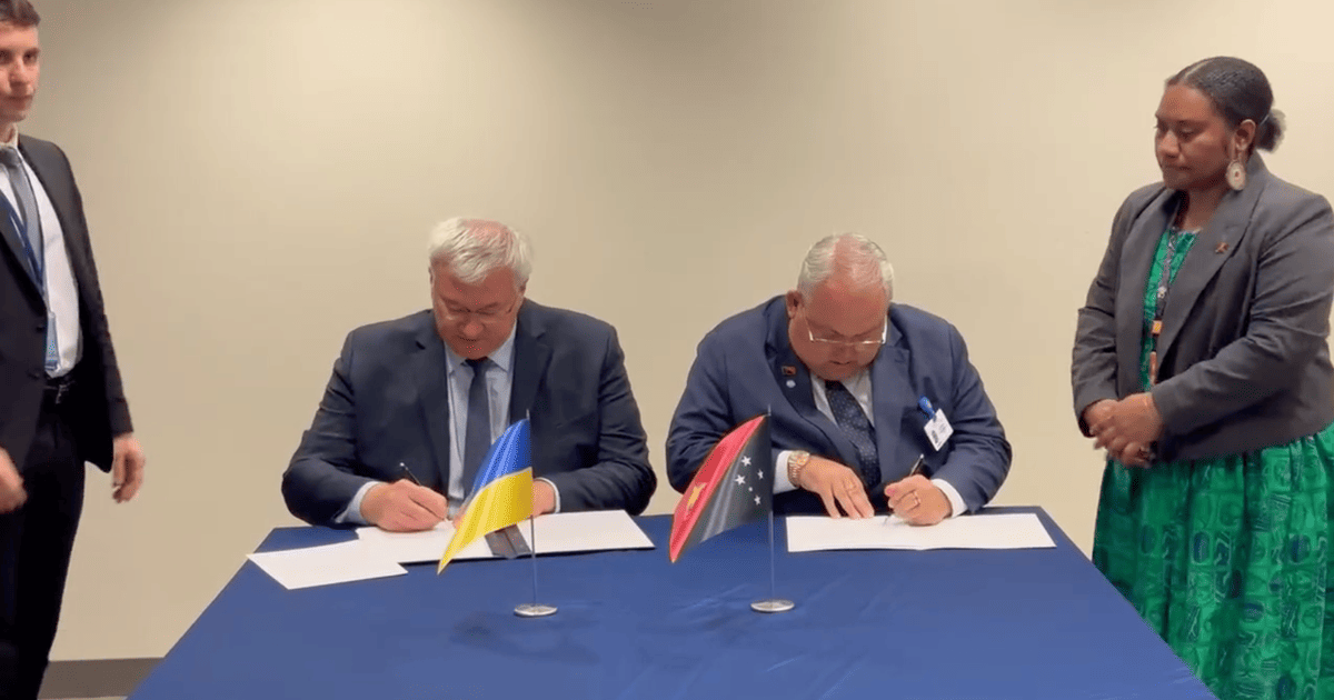 Украина установила дипломатические отношения с Папуа-Новой Гвинеей