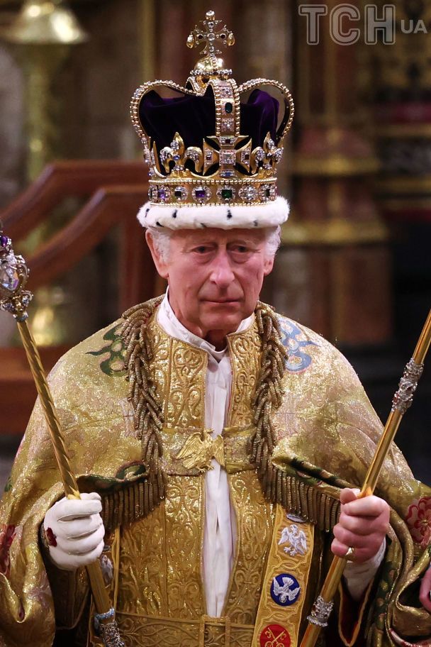 Король Чарльз III на своїй коронації у Вестмінстерському абатстві / © Getty Images
