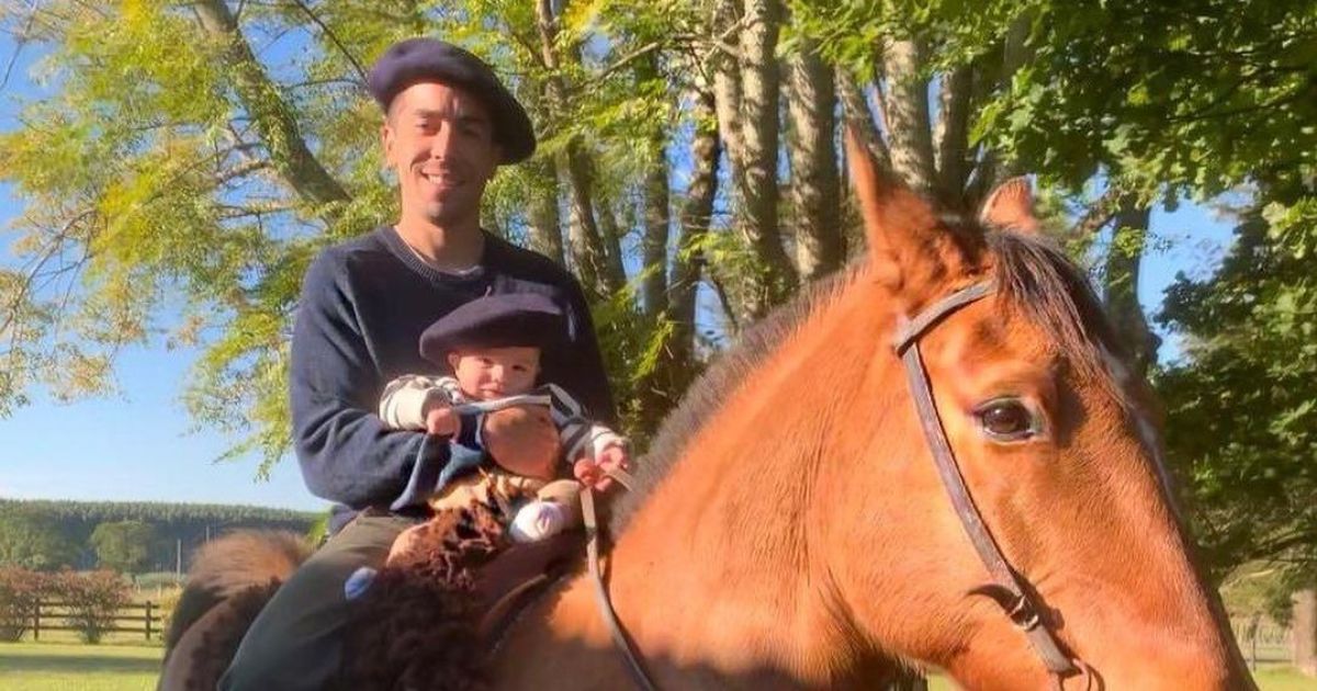 Это вам не Мальдивы: легионер "Динамо" проводит отпуск в селе (фото)