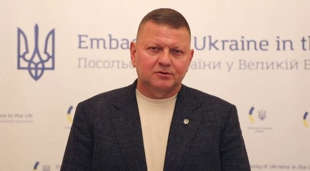 Вернуться живыми — мало — Залужный обратился к будущим командирам