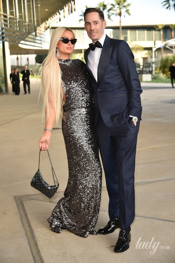 Періс Гілтон з чоловіком на заході LACMA / © Associated Press