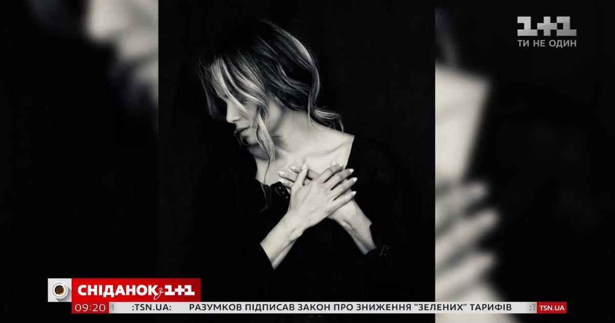 Женщины поддерживают женщин: в сети начался новый мировой флэшмоб