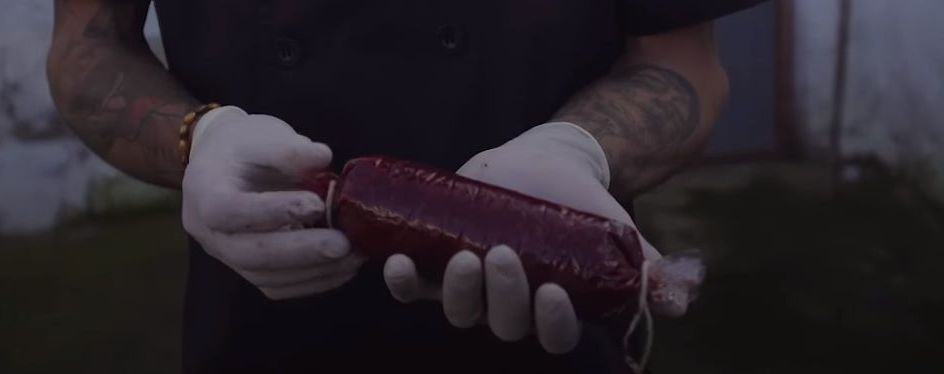 Испанский лесоруб придумал рецепт колбасы из человеческой крови