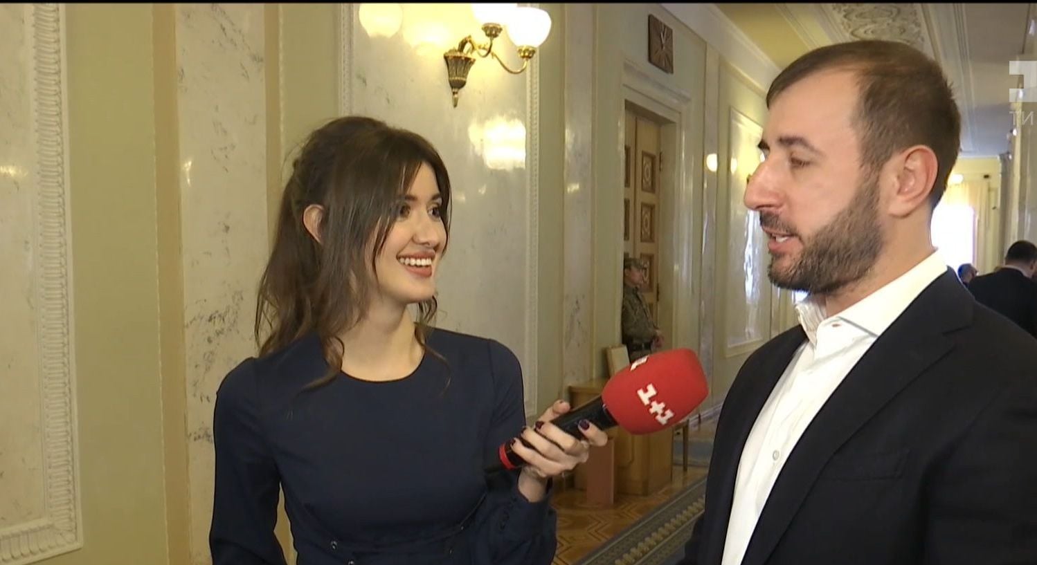 Народні обранці назвали суми, які будуть вносити в свої електронні декларації