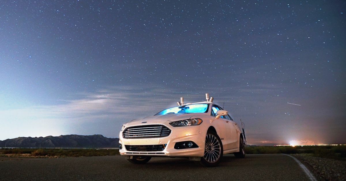 Американцы вывели Ford Fusion с автопилотом на ночные тесты (Видео)