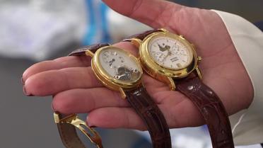 Элитные часы Медведчука продали за 285 тысяч гривен