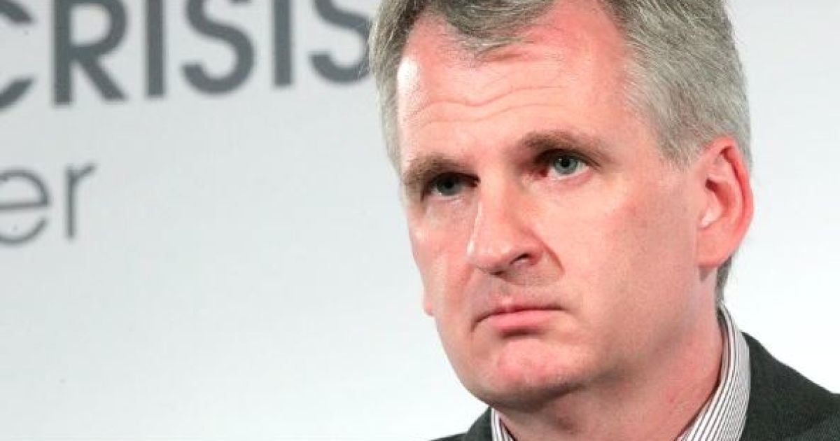 Снайдер призывает к проведению реформ