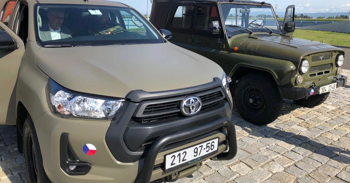 Чешская армия отказалась от российских устаревших УАЗ