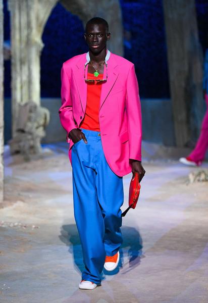 Коллекция Versace трет-а-порте сезона весна-лето 2021 / © East News
