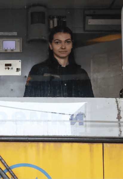 Первая в истории Киева женщина-машинистка: как Екатерина Есипчук управляет поездами подземки