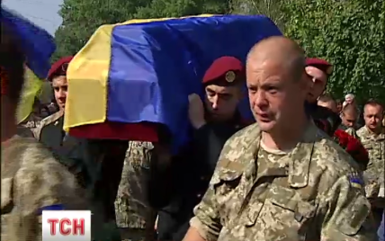 На Киевщине похоронили бойца, которого только через полгода идентифицировали по ДНК