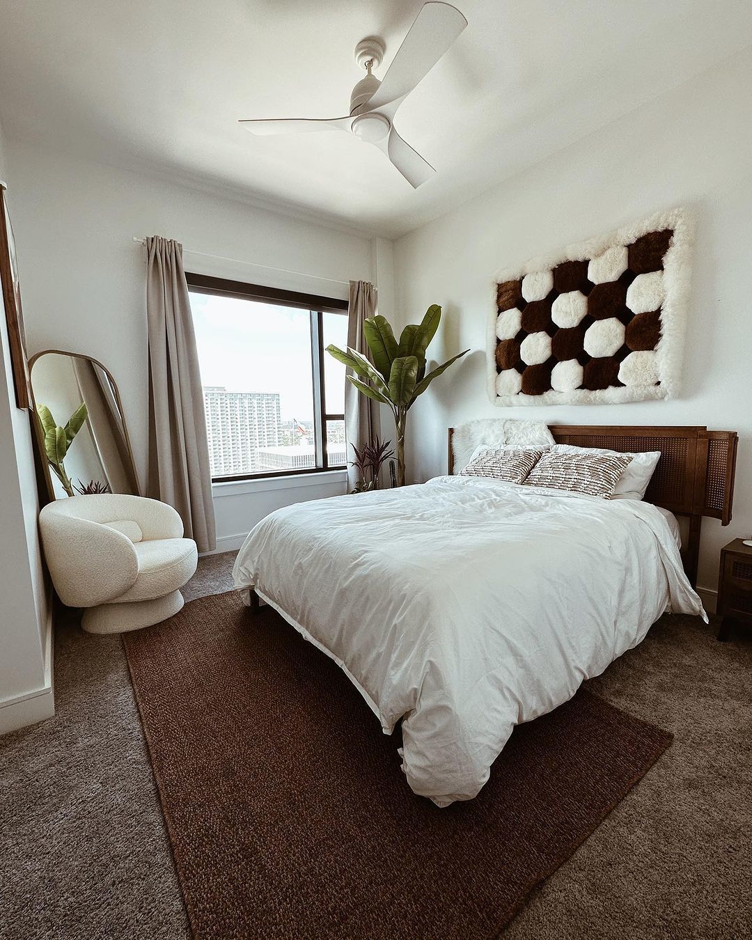 Андрей Хветкевич и его возлюбленная купили квартиру в США / © instagram.com/diveeasy