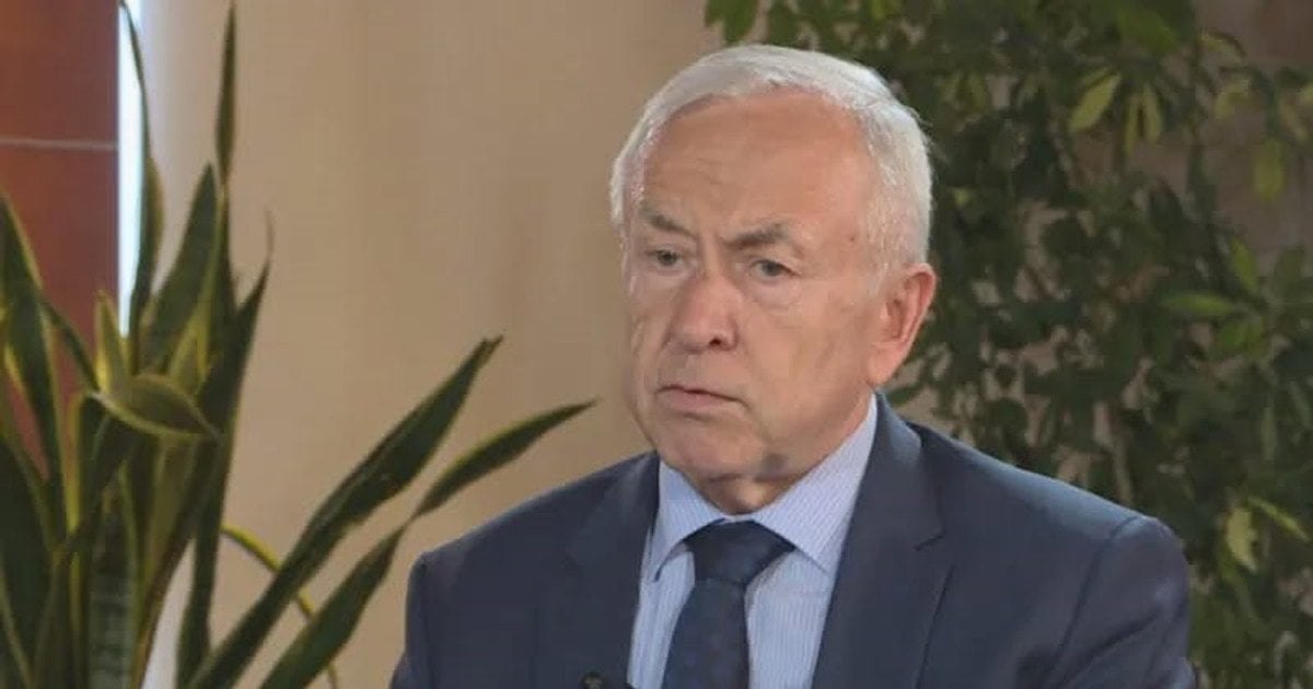 посол в Албании Владимир Шкуров