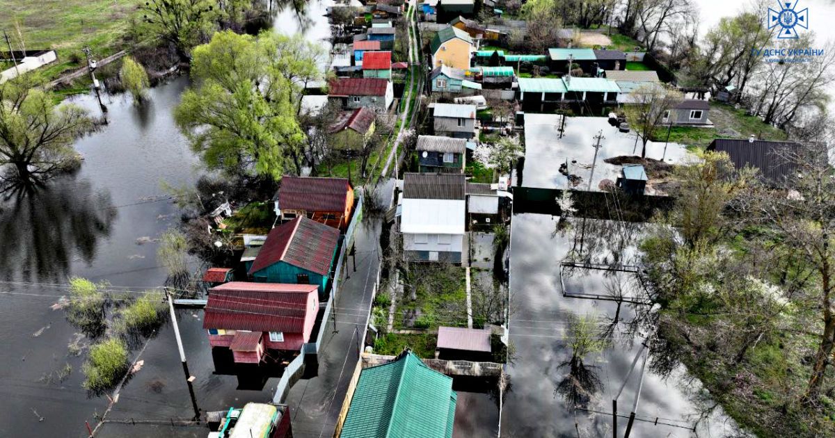 У Вишгородському районі евакуювали родини з підтоплених будинків / © ГСЧС в Киевской области