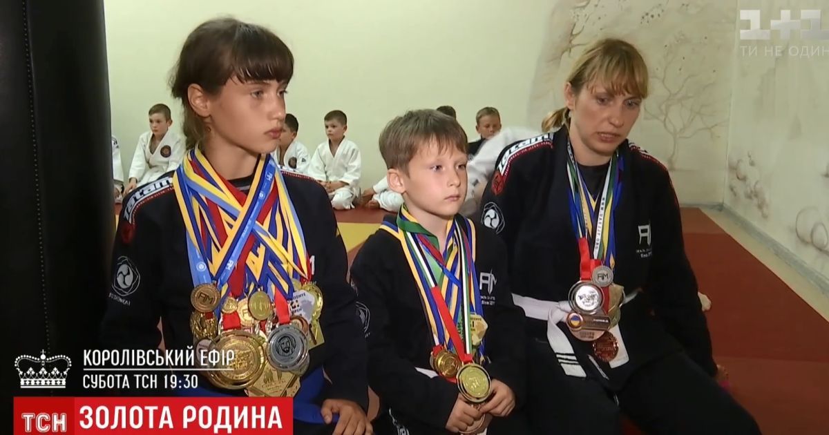 Маленькие брат и сестра из Киева стали чемпионами мира по джиу-джитсу