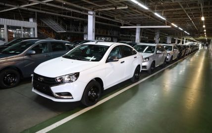 Продаж падає третій рік поспіль: європейці втратили інтерес до російських автомобілів LADA
