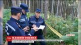 На Прикарпатье спасатели обнаружили самолет и тело мужчины