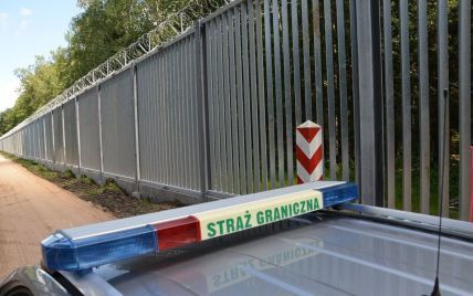 Поляки уже достроили 187 км стены на границе с Беларусью