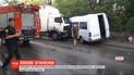Грузовик протаранил маршрутку в Днепре, 10 человек пострадали