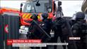 В парижском аэропорту исламист напал на военных