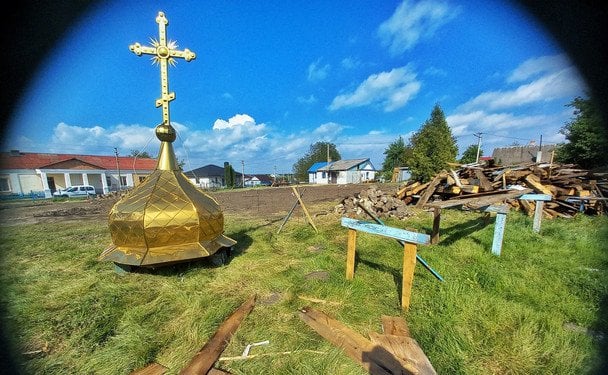 Все, что осталось от исторической деревянной церкви 18 ст. Фото Николая Бендюка