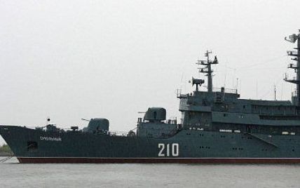 У базы ВМС США замечен российский разведывательный корабль