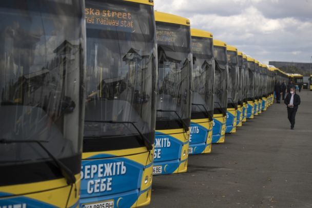 Столичні автобуси, на яких не вистачає водіїв / © kiev.klichko.org